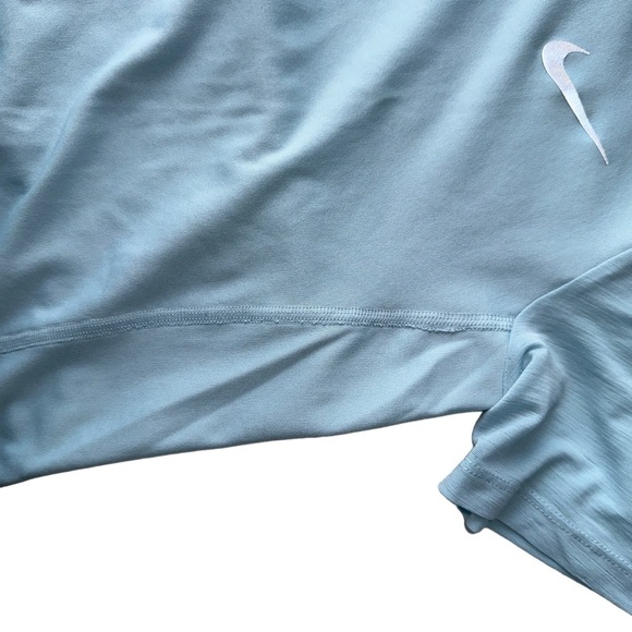 NIKE WOMENS RUNNING DRI-FIT  SHORT SLEEVE TEE CLASSIC SIZE S BABY BLUE - Picture 12 of 15
